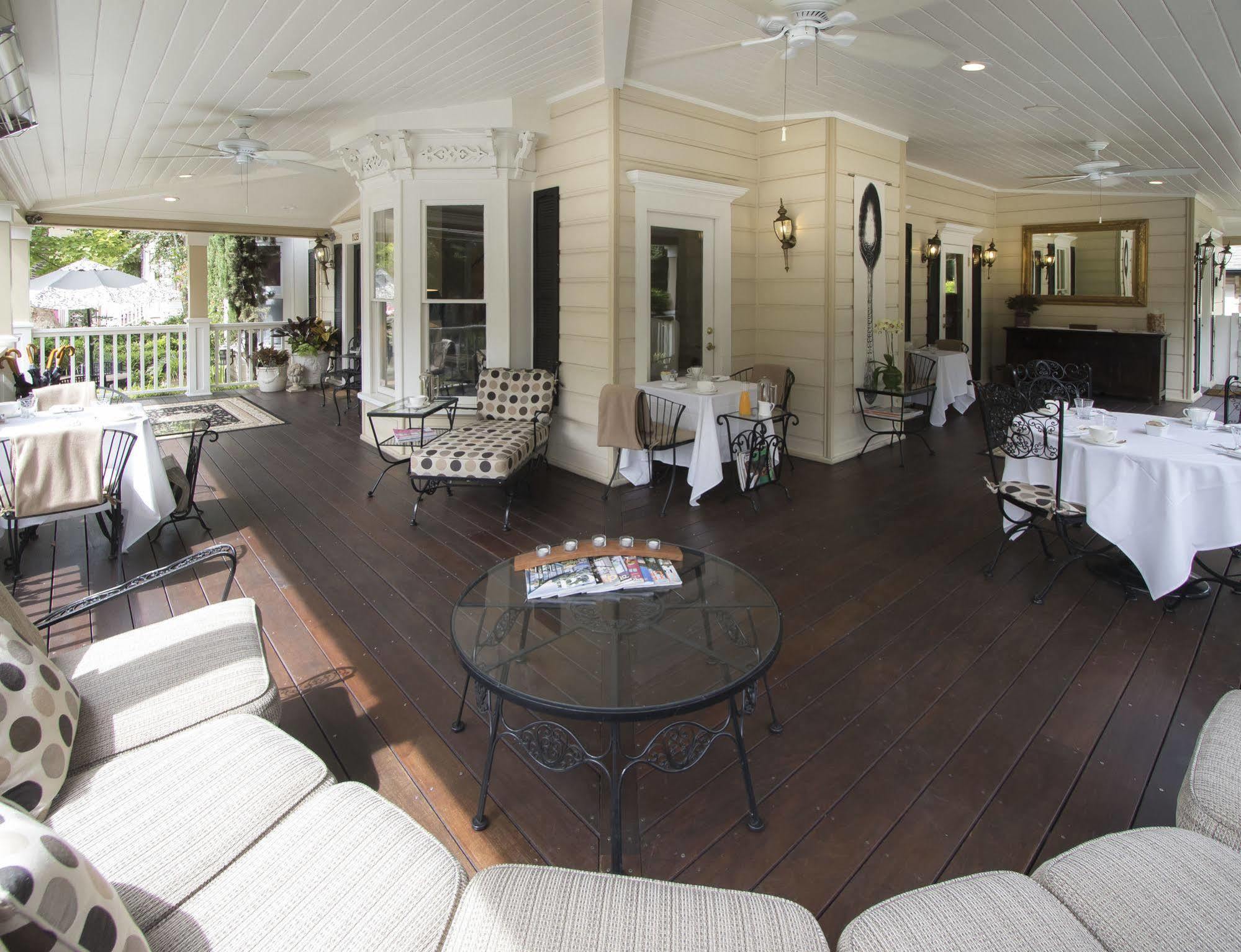 Embrace Calistoga Bed & Breakfast Exterior photo